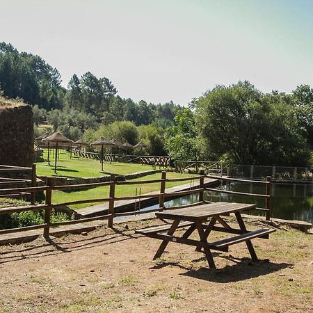 Raices Casa Rural Torre de Don Miguel المظهر الخارجي الصورة
